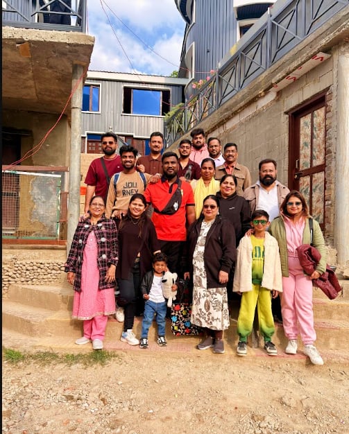 screenshot 2026-07-20 095816.png Traveller photo 8 of 24 from reviews of Kashmir Joyful Family Tour Lakes Gardens and Snow Adventures